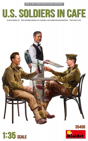 US SOLDIERS IN CAFE 